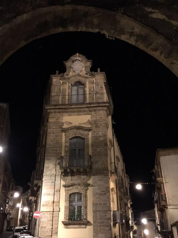 Palazzo Sant'Elia Hotell Caltagirone Eksteriør bilde